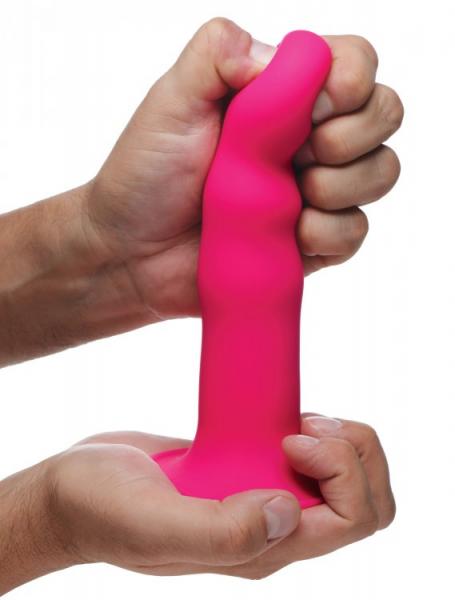 Squeeze-It Squeezable Silexpan Wavy Dildo Pink